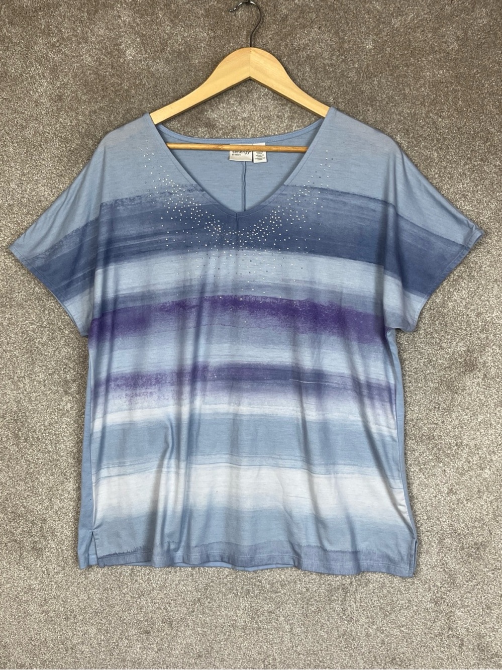 Chico's Zenergy Shirt Womens 2 Blue Purple Rhinestone Short Sleeve Stretch-5378